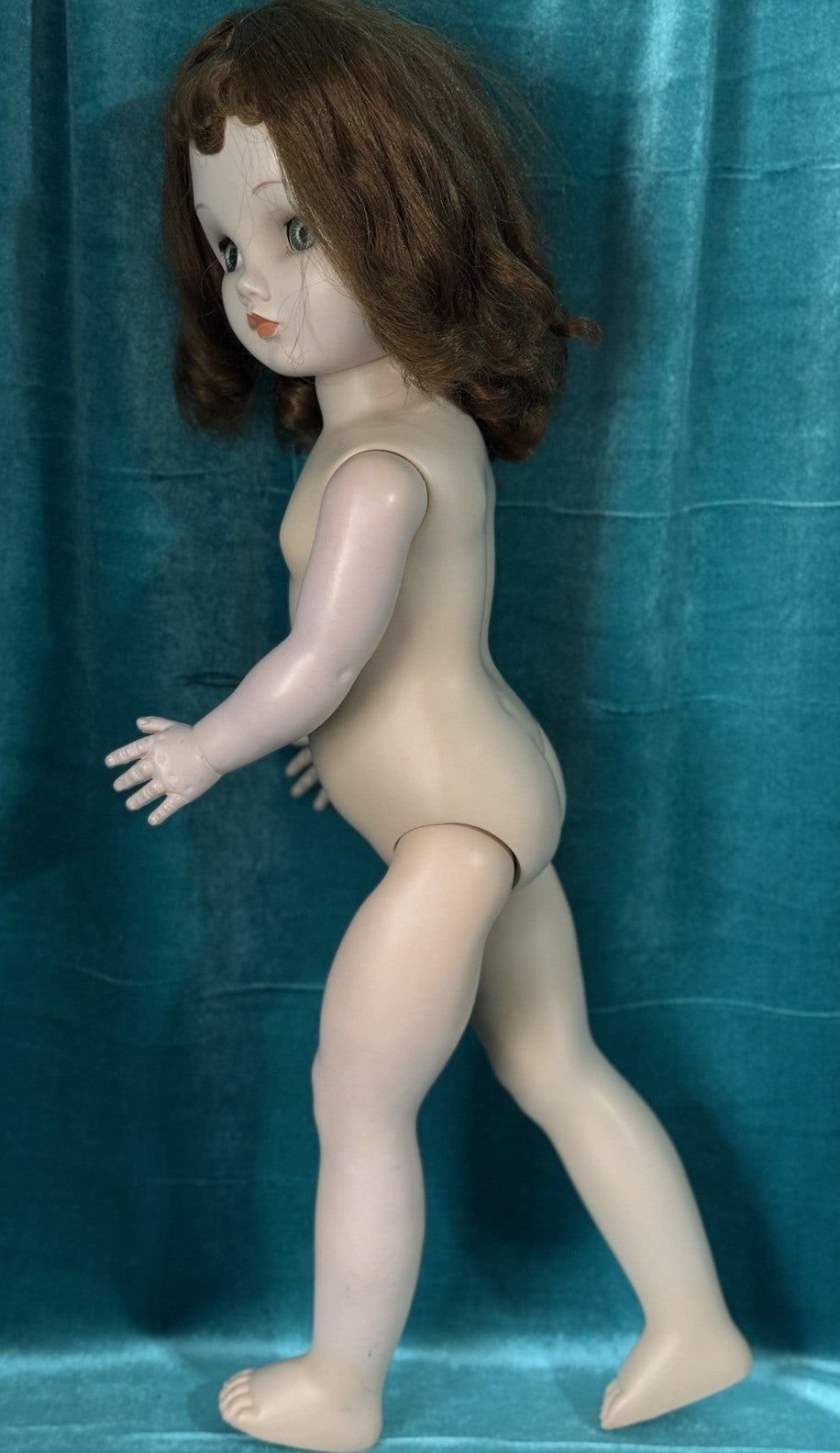 LARGE 24” Vintage 1950’s Madame Alexander Binnie (or Winnie) Walker Doll