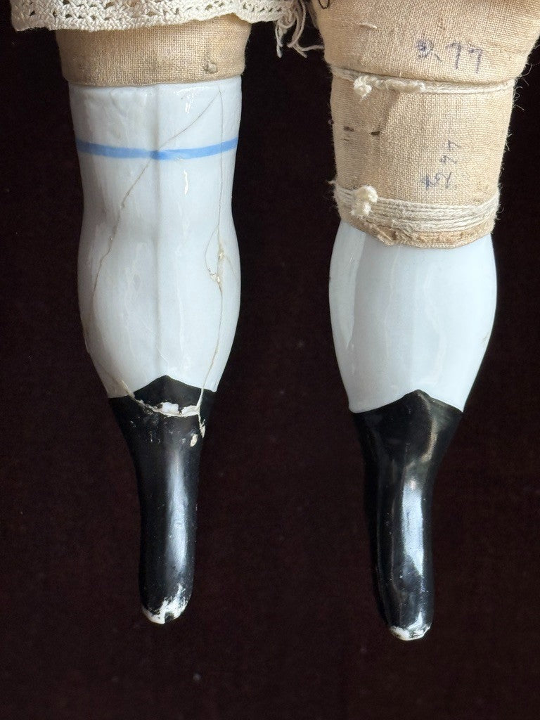 Antique German 21.5” ABG Alt Beck Gottschalck 1000 Highland Mary China Head Doll