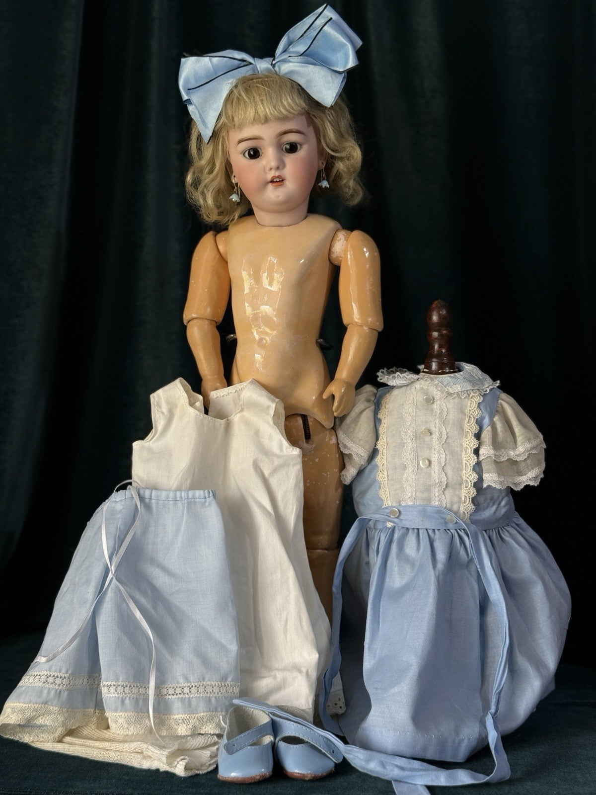 Antique German Simon Halbig Mold Dep 1079 Bisque Head 20” Doll
