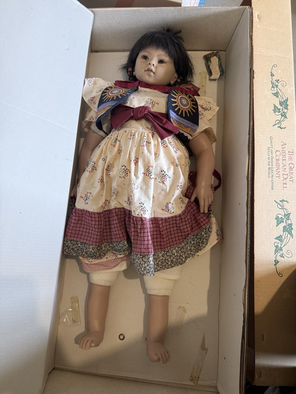 Rotraut Schrott Native American Indian 29” Vinyl Doll “Suzi” GADCO art print/box