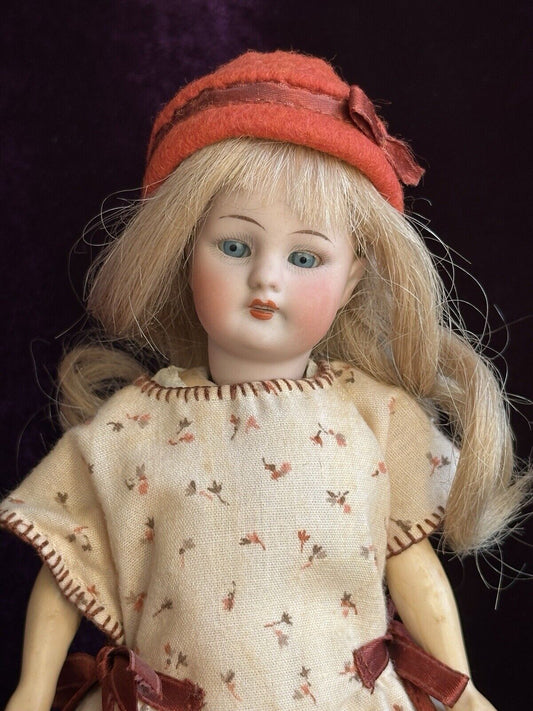 Antique German 8.75” Simon Halbig 1078 Bisque Head Flapper Body Doll
