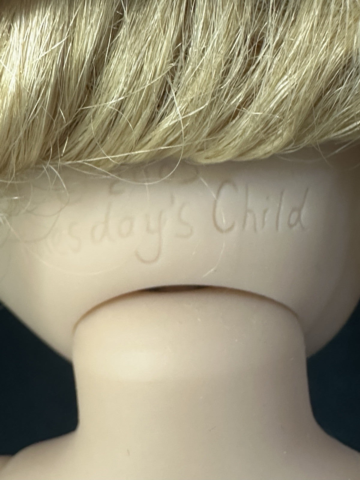 Boneka Dianna Effner Tuesday’s Child Doll “Grietje” 10” Vinyl 09 UFDC Event Doll