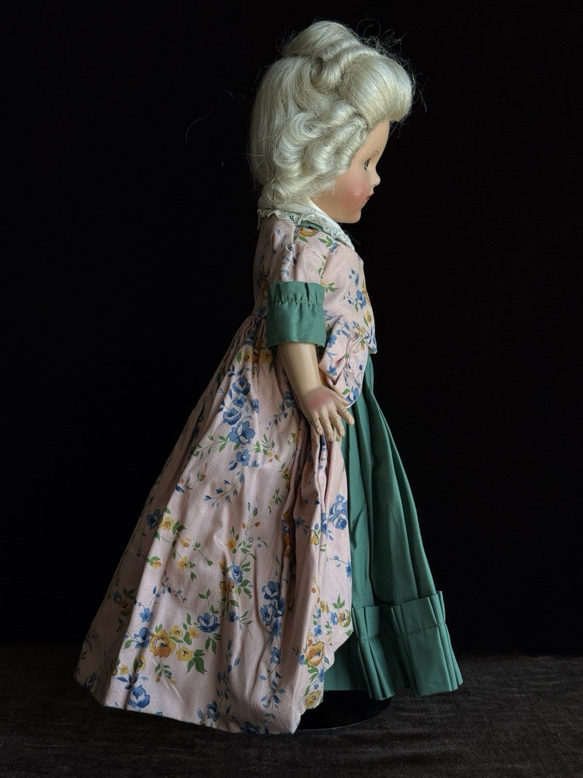 Vintage Effanbee 15.5” Composition Anne Shirley Historical Revolutionary Doll