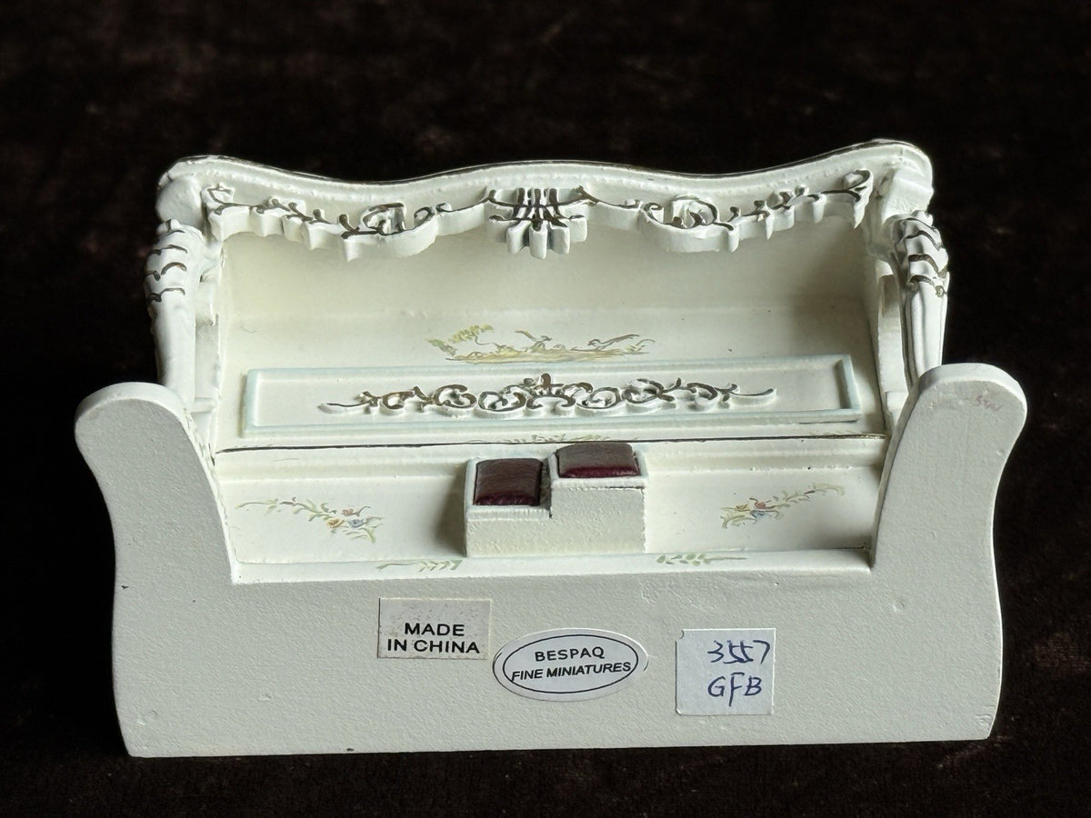 Bespaq Dollhouse Fine Miniatures Dollhouse Piano Organ & Bench 1:12 Scale Lot