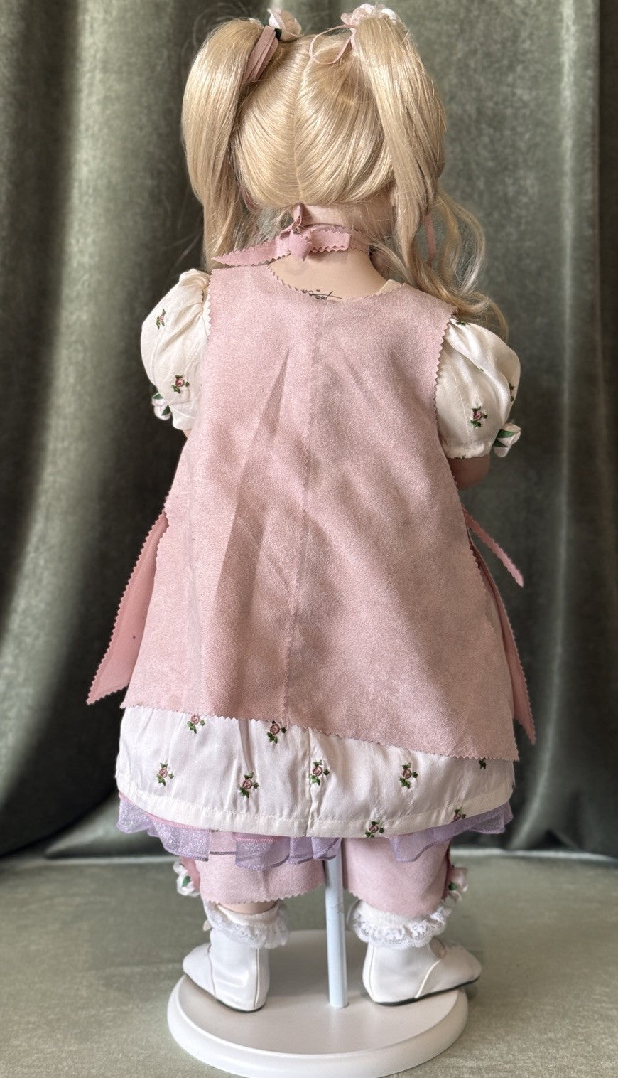 Artist Hildegard Gunzel Porcelain 27” Doll “Angel” LE 750