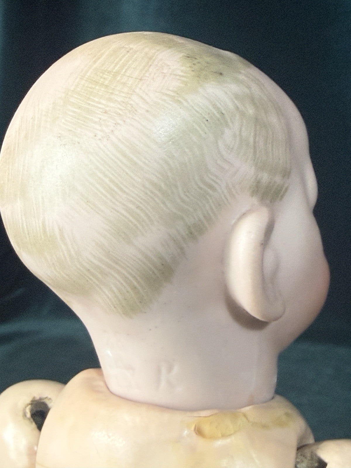Antique German 11” Kammer Reinhardt 100 Kaiser Bisque Head Baby Doll