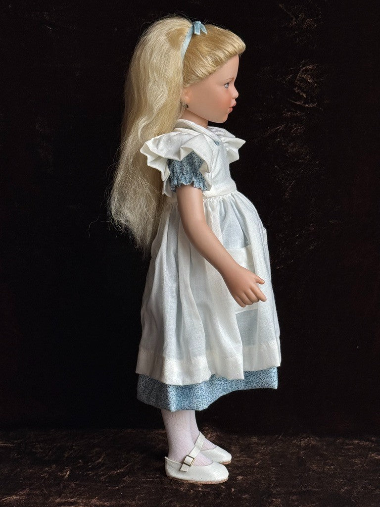 Rare Robert Tonner Porcelain 14” Classic Alice Doll LE 50 in Box