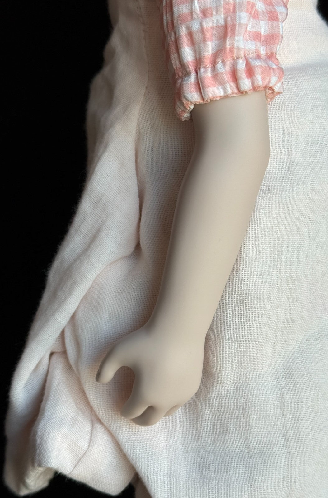 Rare Lifelike Zwergnase 17.5” Vinyl Suri Doll 2022 LE 25 with Bag and Tag