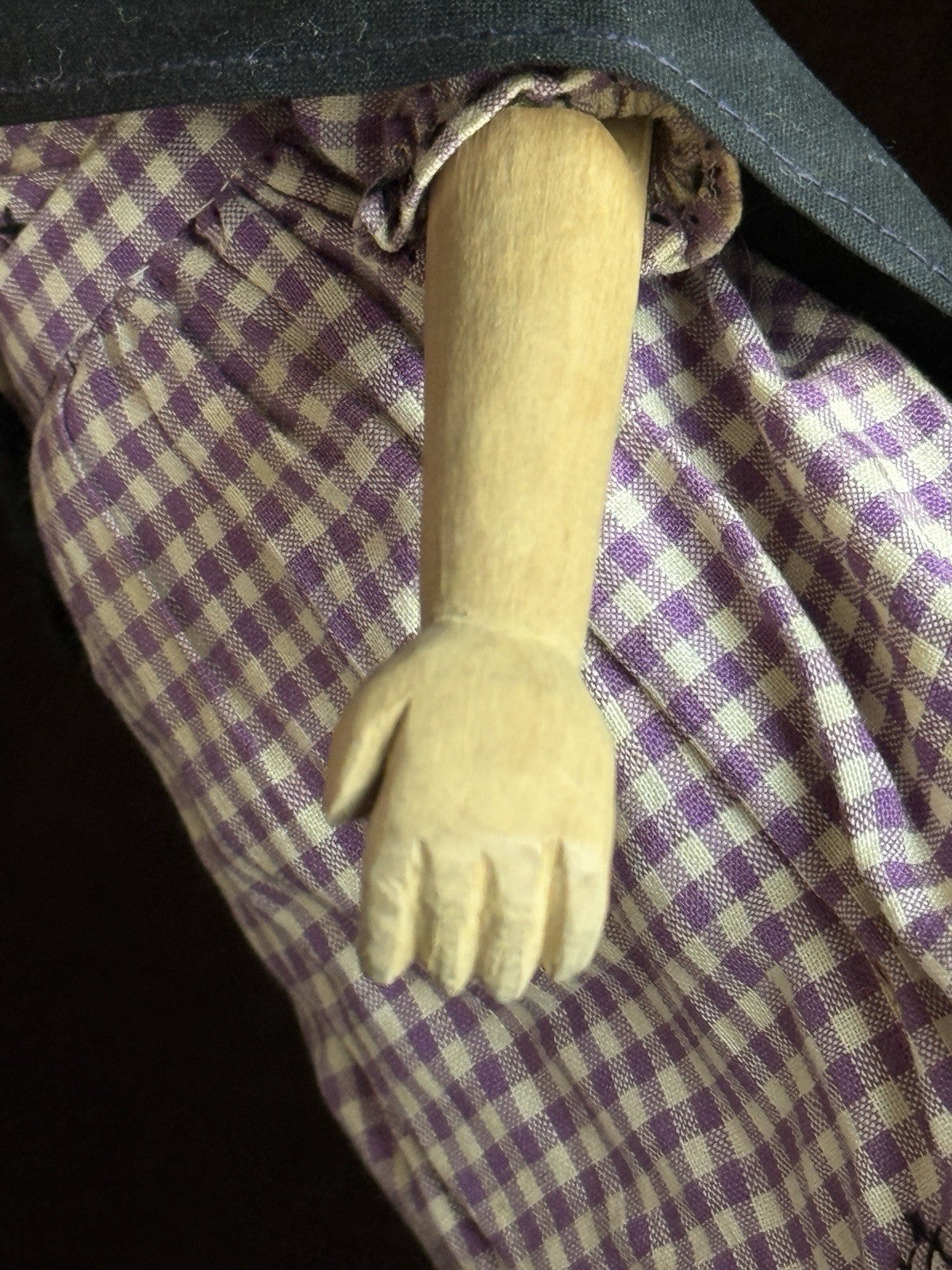 Pair of Vintage Kentucky Style Appalachian Folk Art Carved Wood Dolls