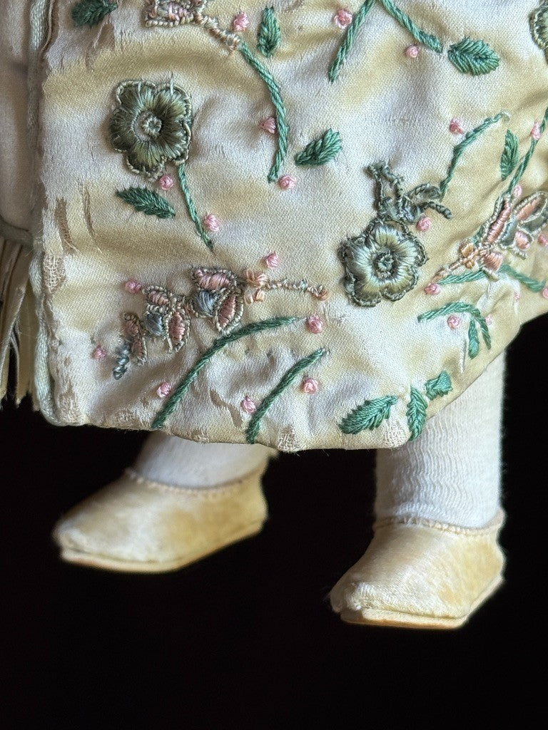 Antique German 14.5” Kister Madame Vignee-LeBrun Porcelain China Head Doll