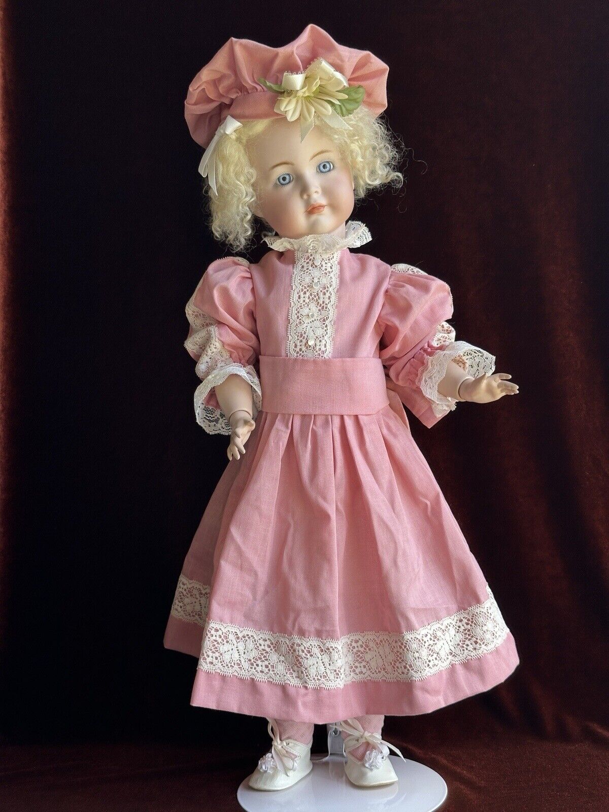 Porcelain 23” Reproduction of Antique Kammer Reinhardt 117 Mein Liebling Doll
