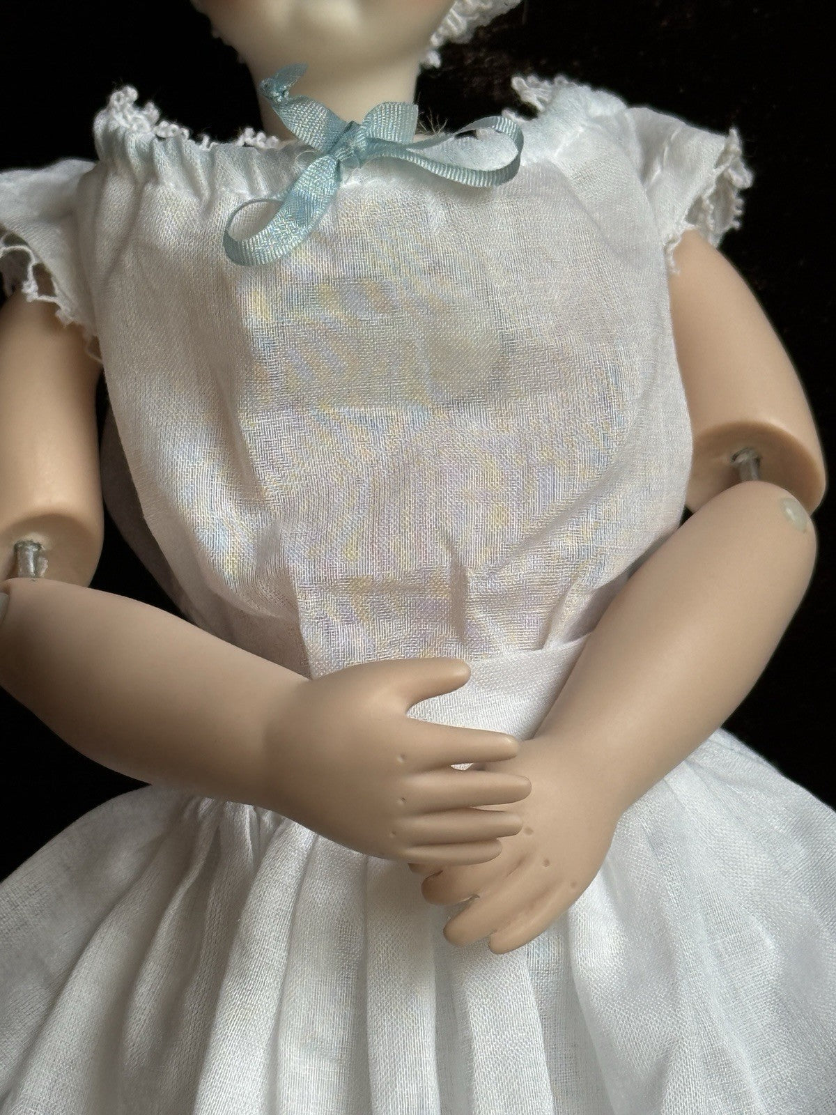 UFDCA 10” Alice Leverett Porcelain Jointed Marie Terese Fashion Doll In Box COA
