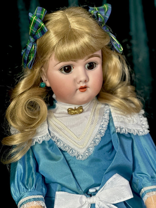 Antique German Heinrich  Handwerck 109-12 DEP Bisque Head 24” Doll