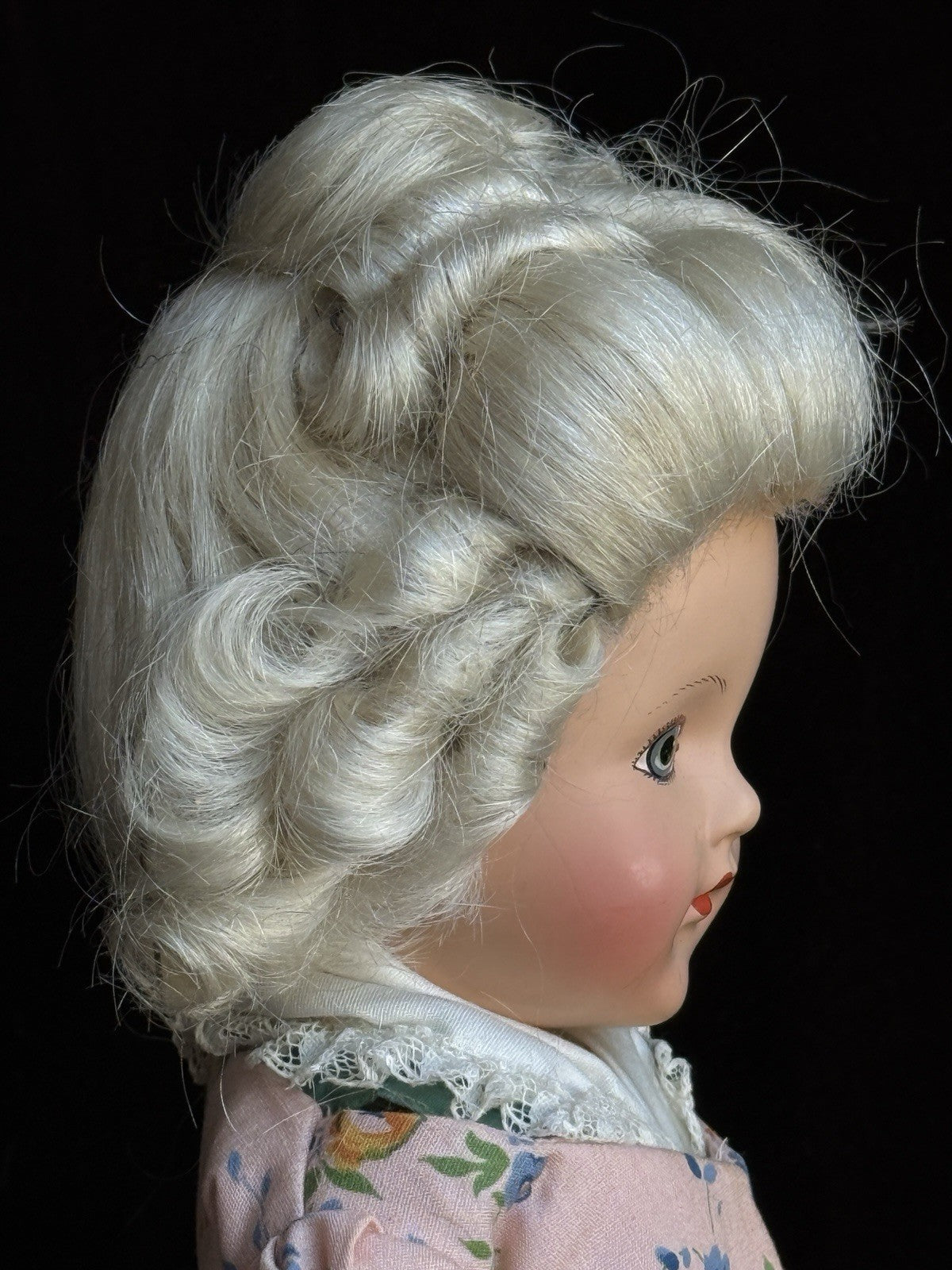 Vintage Effanbee 15.5” Composition Anne Shirley Historical Revolutionary Doll
