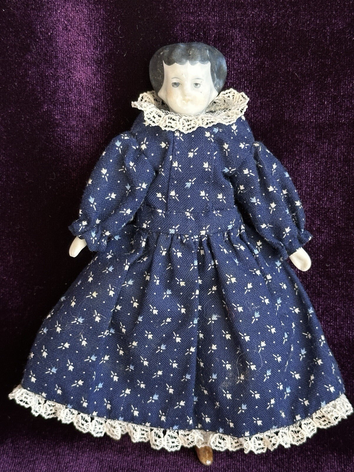 Lot of 2 Miniature Antique/Vintage German China Dollhouse Dolls