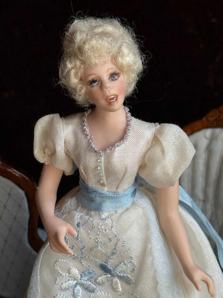 Miniature Artist Viola Williams 1:12 Victorian Young Lady Character Doll