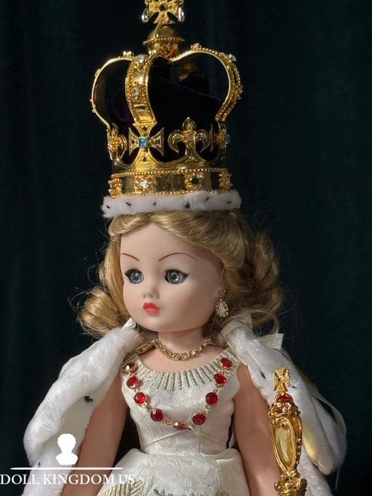 Madame Alexander Queen Elizabeth Recessional Cissy Doll LE 250 Box/COA/Tag