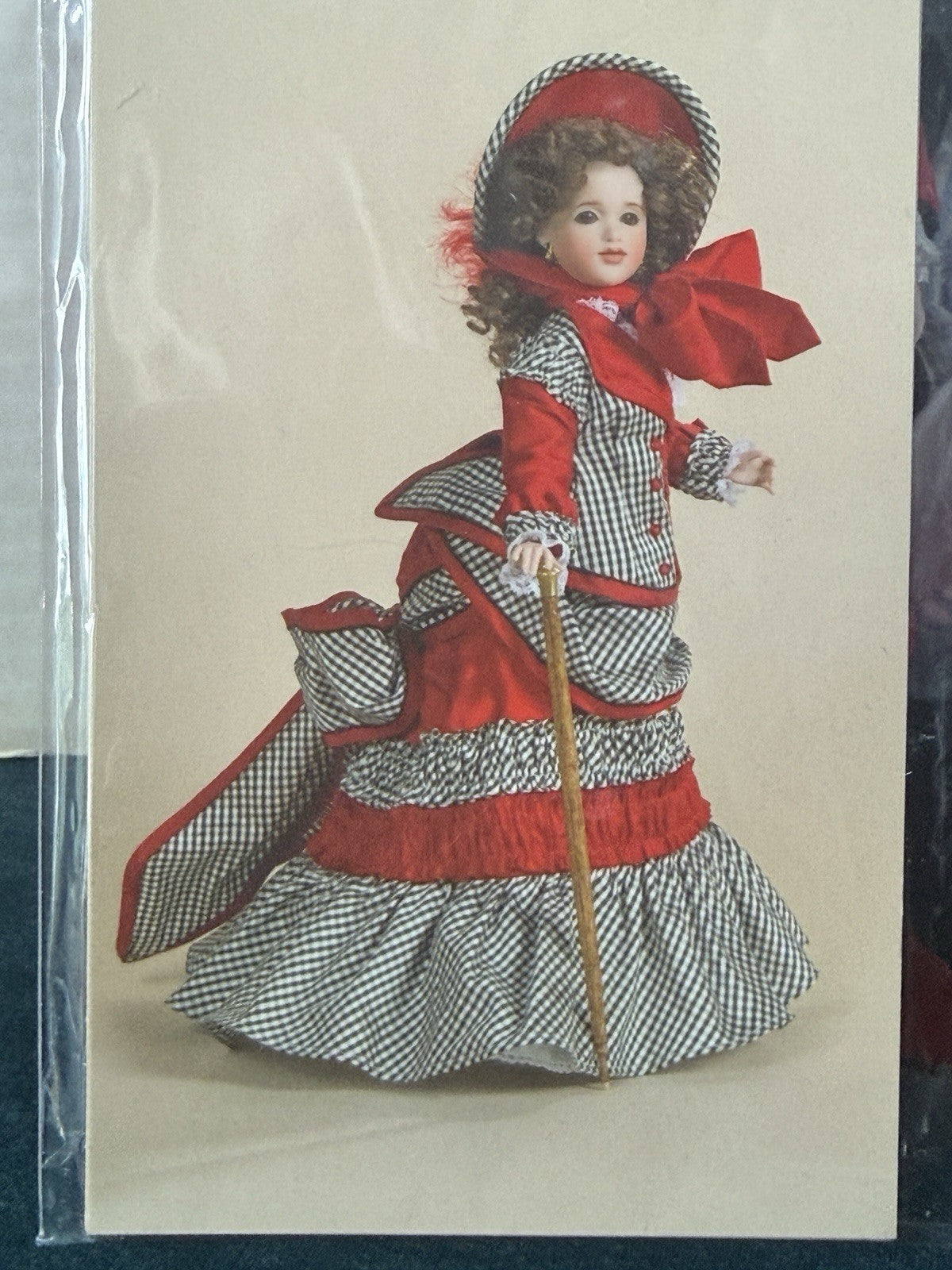 MIB Wendy Lawton 1997 “The Lawton Travel Doll” Wooden and Porcelain 9” Doll