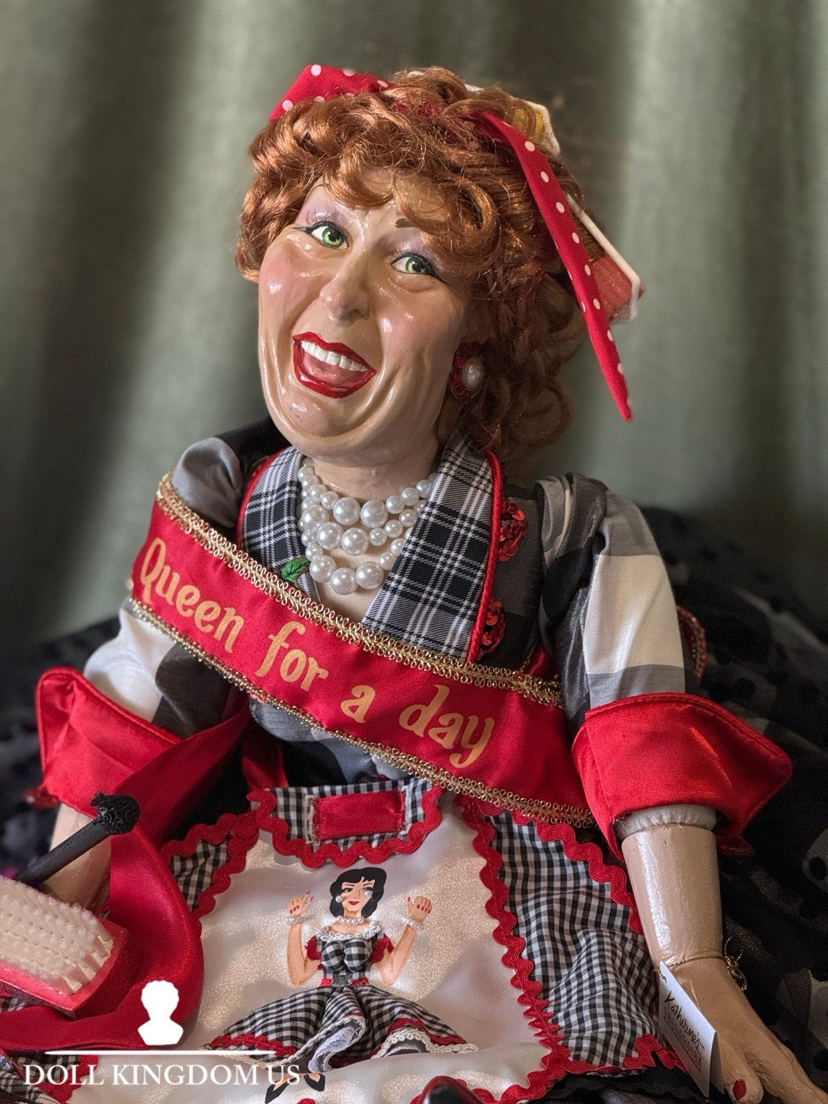 Collectible Wayne Kleski Katherine’s Collection Mae Queen Of The Day 30” Doll