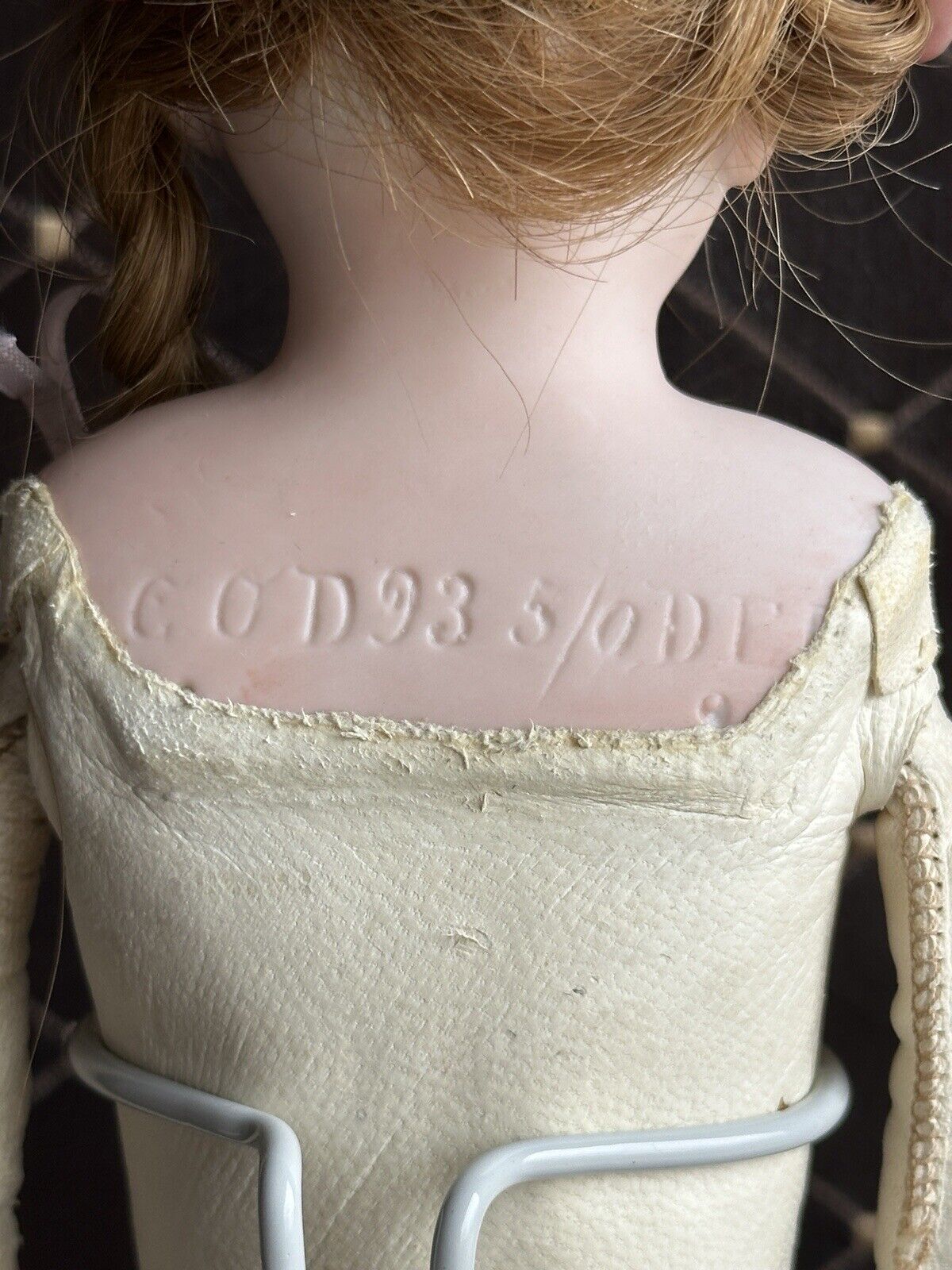 Antique German 14.5” Cuno & Otto Dressel COD 93 DEP Bisque Shoulder Head Doll