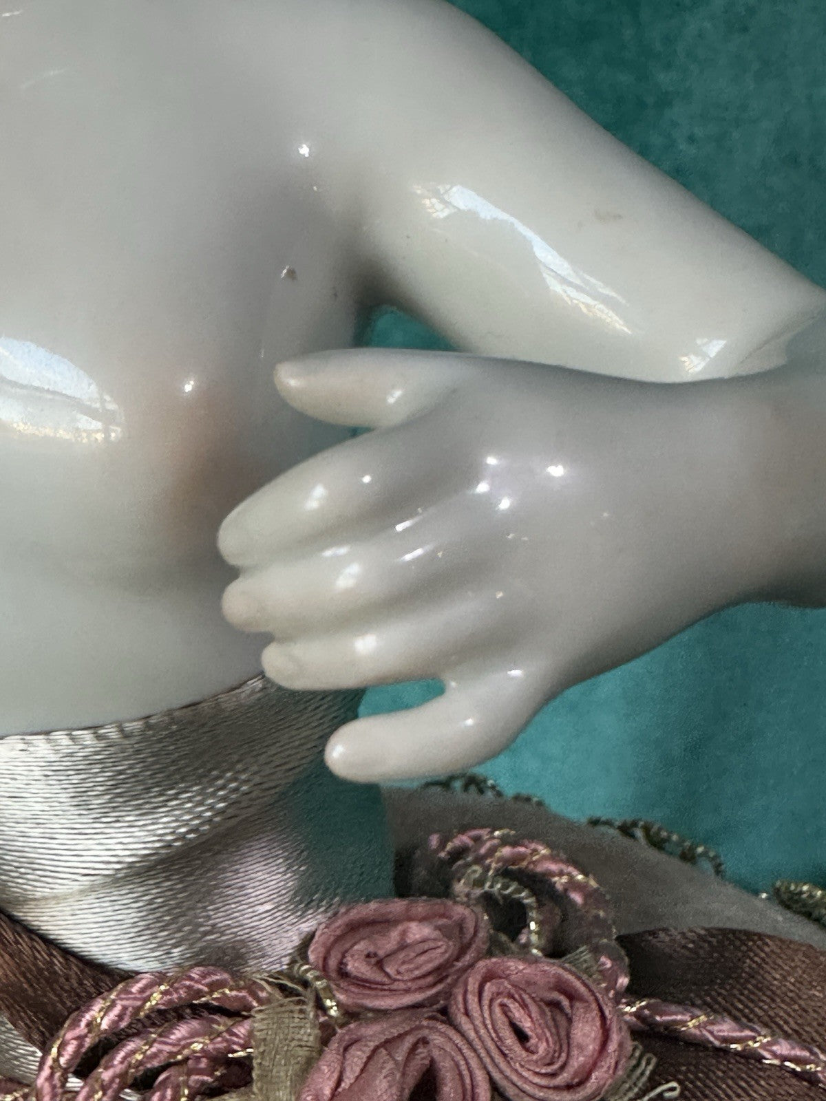 Large 7” Antique German Porcelain Volkstedt Rudolstadt Half Doll Pin Cushion