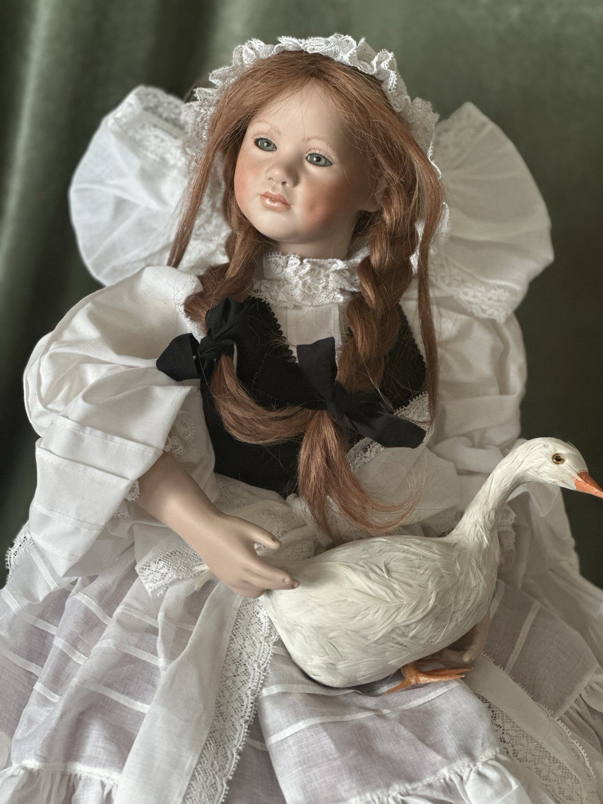 Collectible Artist 23” Porcelain Doll “Ganseliesel” by Ute Kase Lepp LE 50 COA