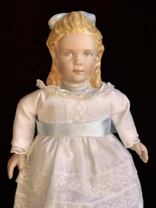 UFDC Artist Kathy Redmond 9” Porcelain Alice Doll