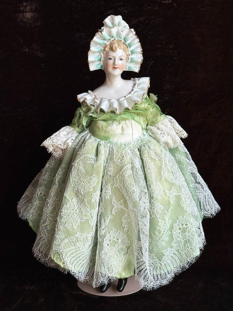 Vintage Japan (?) Cabinet Size 11.75” Dresden Style Molded Lace China Bust Doll