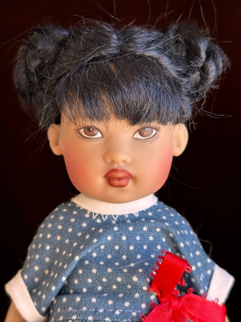 Collectible Vinyl Helen Kish ZSU ZSE Asian Riley's Friend Doll