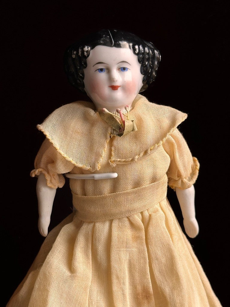 Antique German Cabinet Size 9.75” Flat Top China Shoulder Head Doll