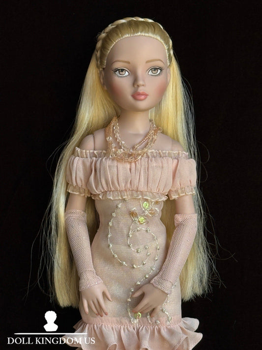 Tonner Ellowyne Wilde Bon Voyage Fashion Doll