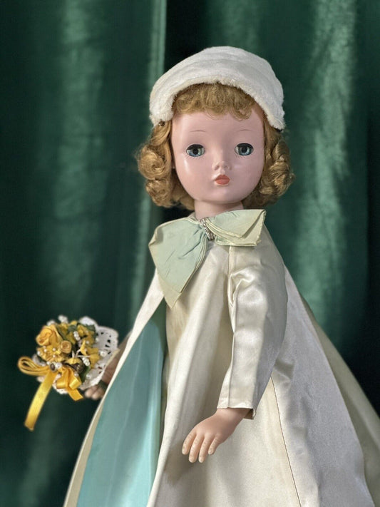 Vintage 1950’s Madame Alexander 20” Cissy Hard Plastic Doll Blonde