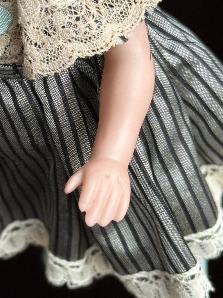 OOAK Darlene Lane 6.25” Repro of Antique German Kestner 208 Mignonette Doll