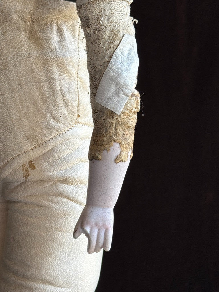 Antique German 21” ABG Alt Beck & Gottschalk Turned Bisque Shoulder Head Doll