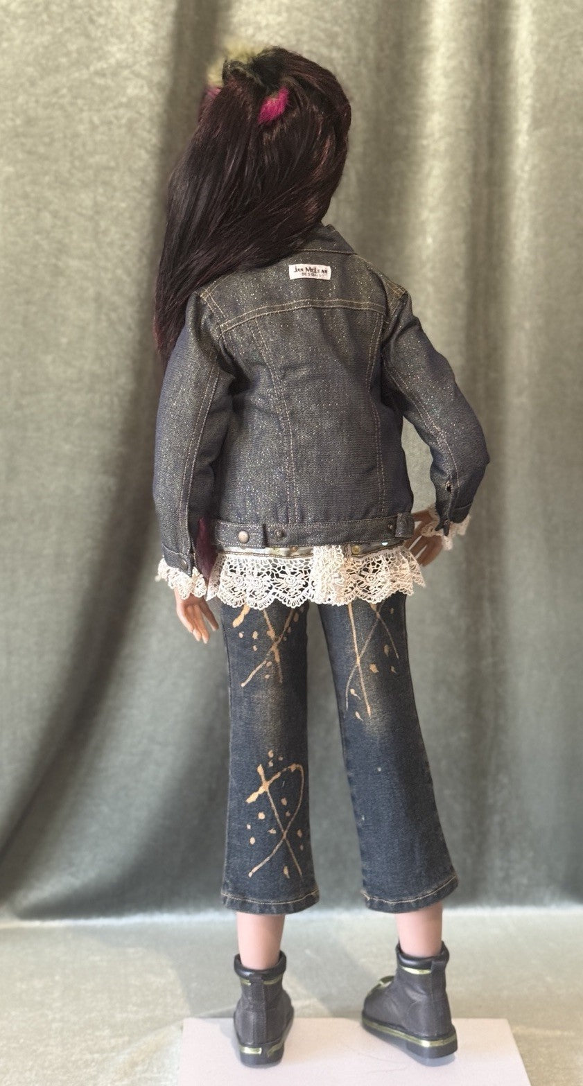 Collectible Artist Vinyl 30” Doll Maggie by Jan Mclean COA/Tag/Stand LE 494
