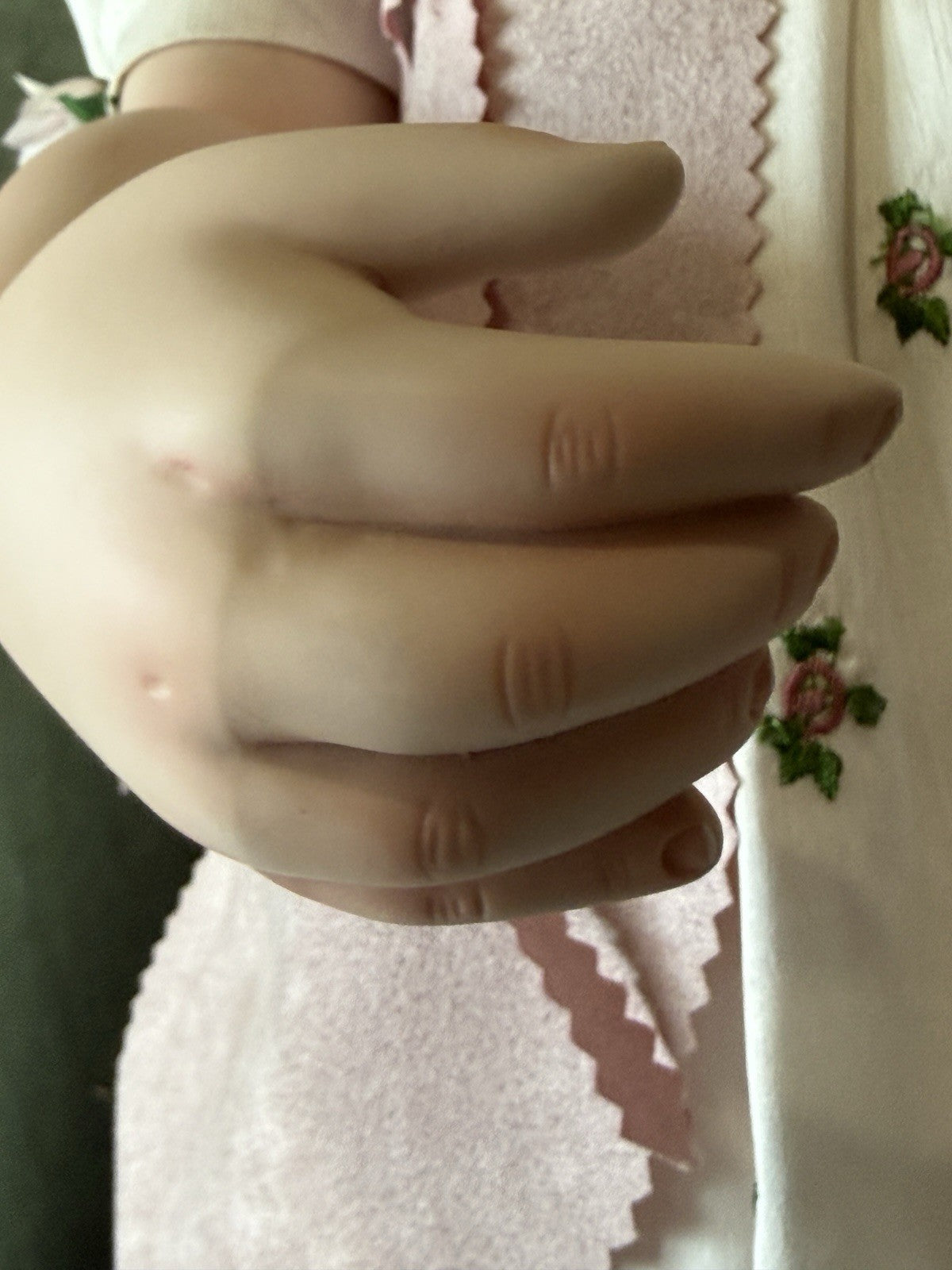 Artist Hildegard Gunzel Porcelain 27” Doll “Angel” LE 750