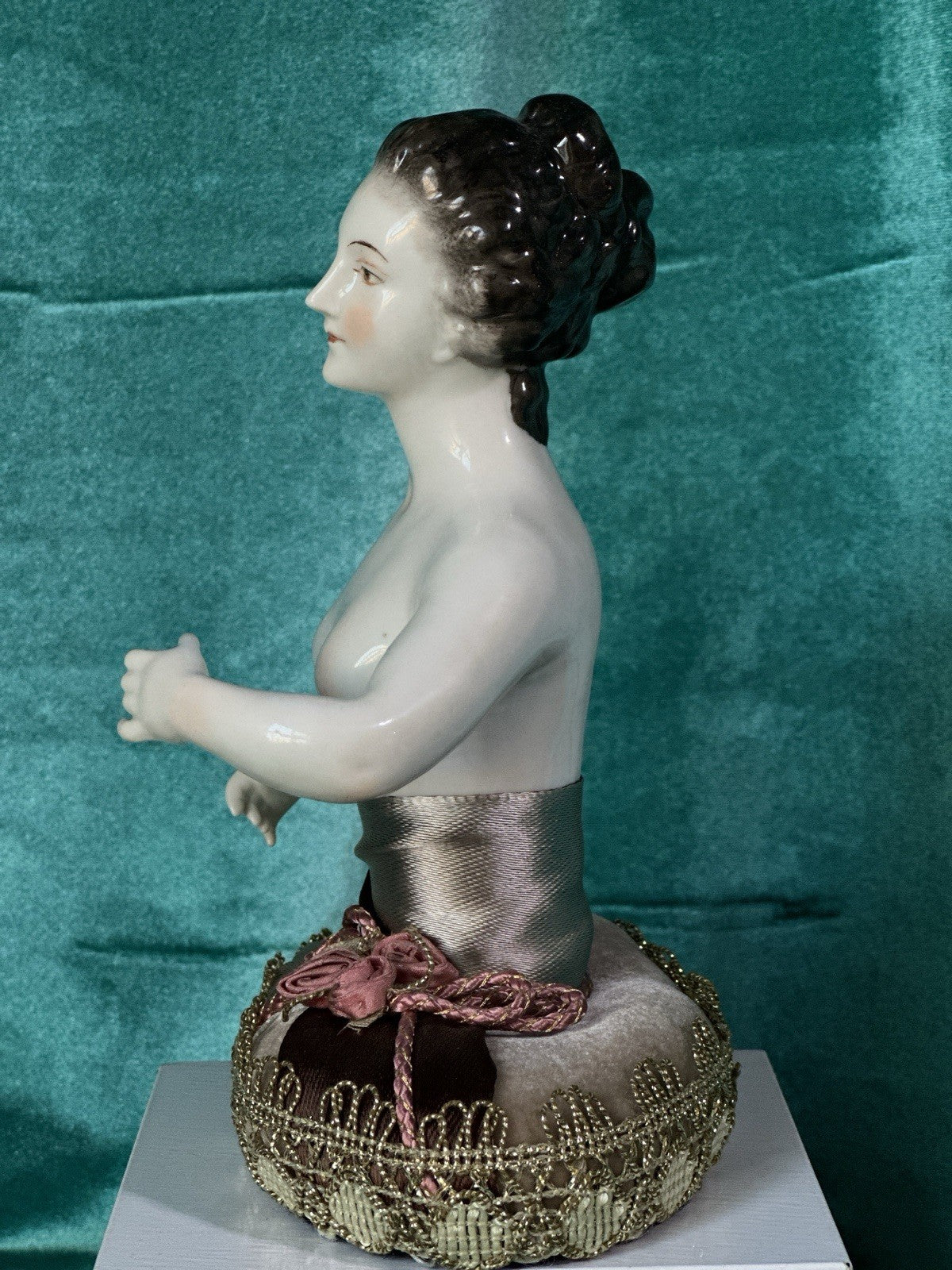 Large 7” Antique German Porcelain Volkstedt Rudolstadt Half Doll Pin Cushion