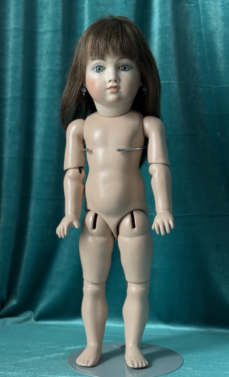 Vintage Reproduction of Antique French Andre Thuillier A.11.T. 19” Doll