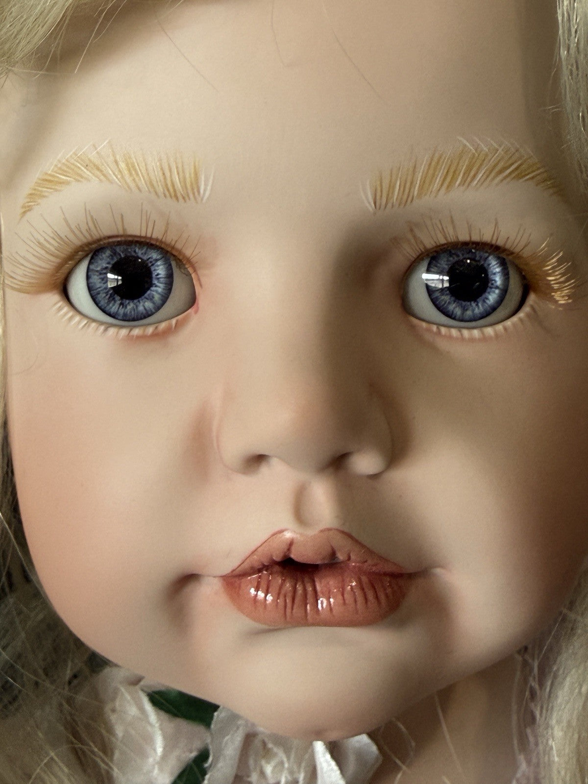 Artist Hildegard Gunzel Porcelain 27” Doll “Angel” LE 750