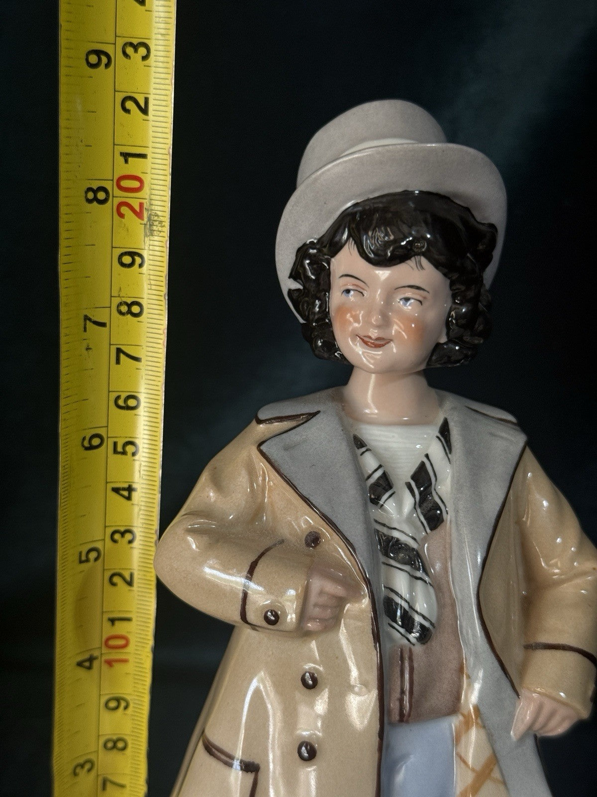 Lot Of 2 Antique Porcelain 8.5” Boy/Girl Nodder Figurines by Albert Stahl