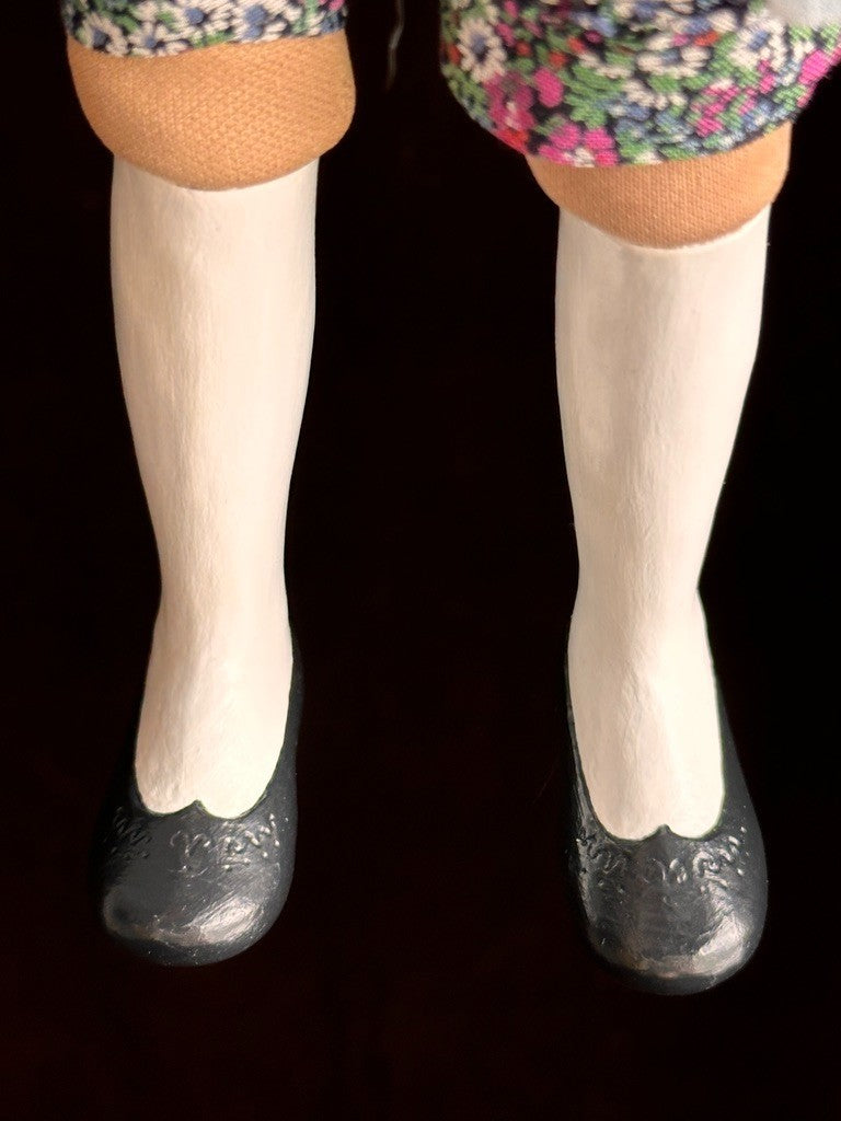 OOAK NIADA Artist Patricia Ryan Brooks 13.5” Wood Hand Carved Doll