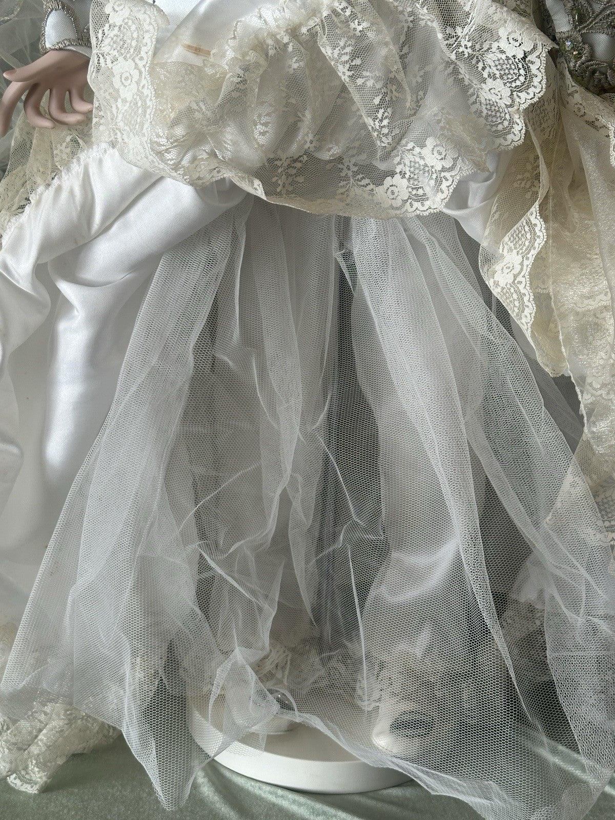 Collectible Large 42” Porcelain Doll “Sage ” by Rustie LE 2000 COA/Stand/Tag