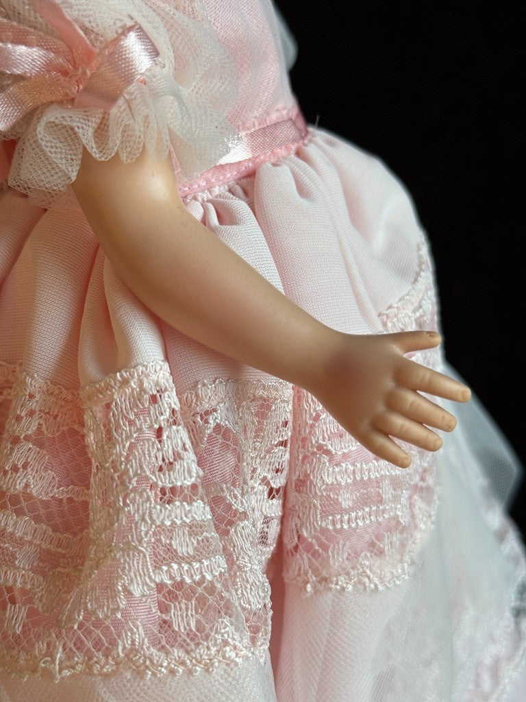 Mary Hoyer Mary Lynne 13” Vinyl Doll New in Box Doll