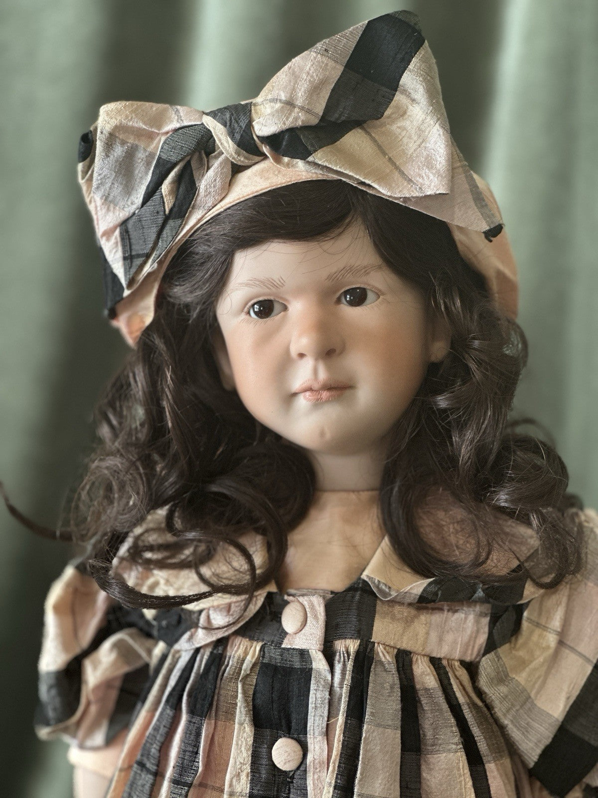 Collectible Artist 24” Porcelain Doll “Ruth” by Ruth Treffeisen LE 60 COA/Box