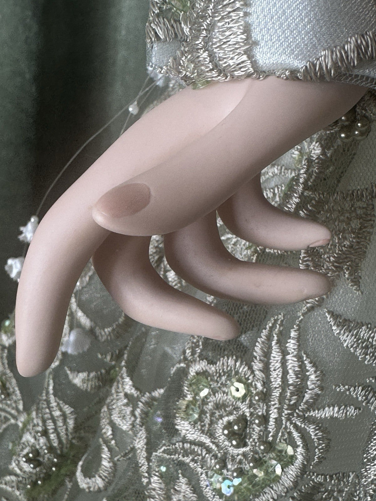 Collectible Large 42” Porcelain Doll “Sage ” by Rustie LE 2000 COA/Stand/Tag