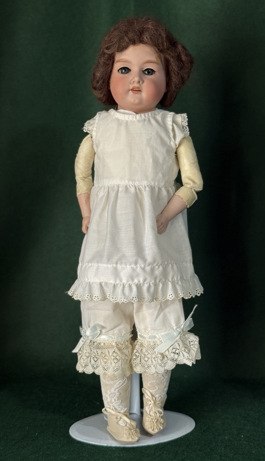 Antique German Armand Marseille 201013 Cryer Arabesque 18” Doll