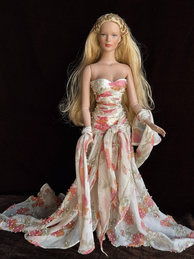 Collectible Tonner 2005 Tyler Wentworth TOSCANO Fashion Doll
