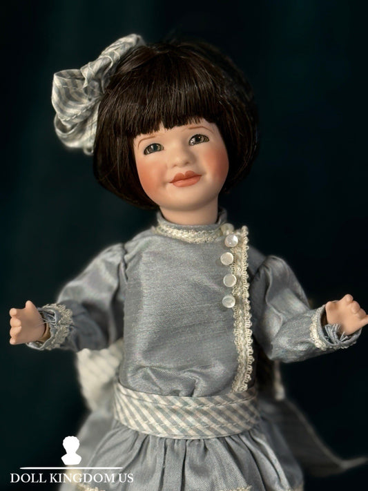 MIB Wendy Lawton “Absolutely Abigail” Wooden Body 9” Doll LE 250 Box/COA/Tag