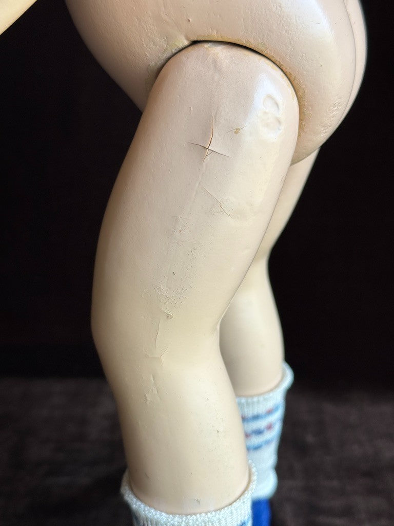 Unmarked Vintage American 17” Patsy Lou Composition Doll
