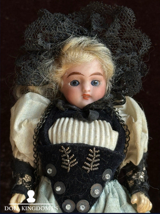 Antique German 6” Kammer Reinhardt Simon Halbig (?) Bisque Head Doll